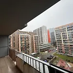 Balcony Bliss Brand New 1br